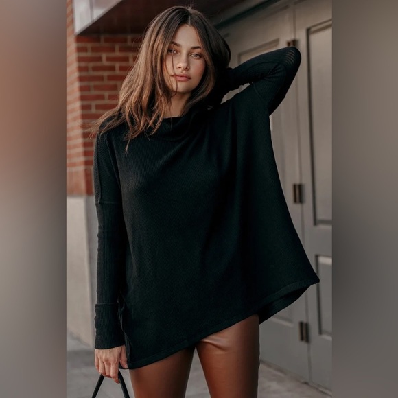 NEW Free People Juicy Long Sleeve Cowl Neck Split Back Top Black - Picture 4 of 6